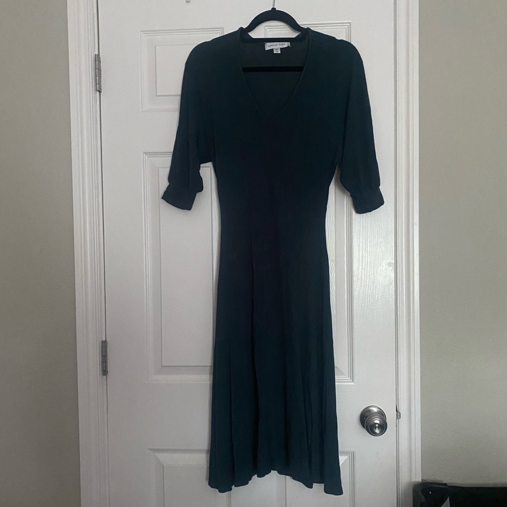 Amour Vert Forest Green 1/4 Sleeve Dress